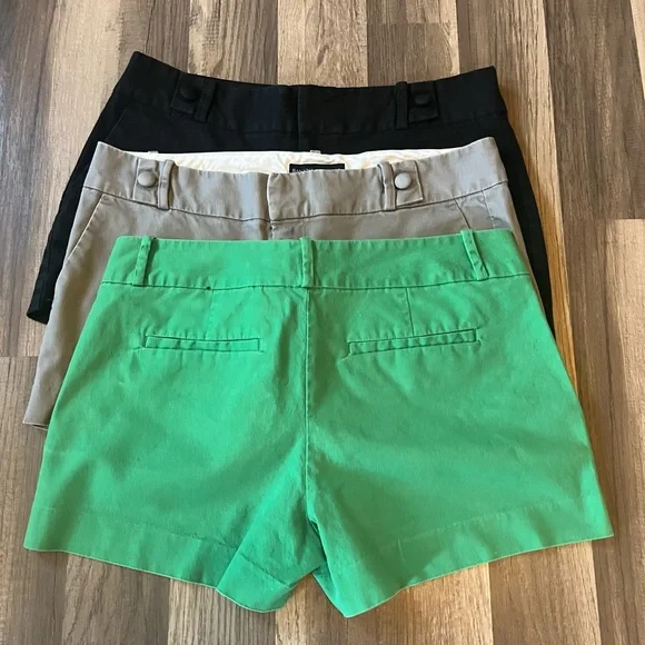 Banana Republic Bundle Classic Chino Shorts SZ 8 & 10 (7pair) - Picture 3 of 16